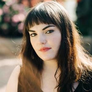 Meet your Posher, Lindsey